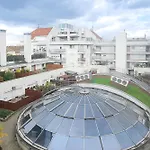 - Modern - Comfy Apartment *